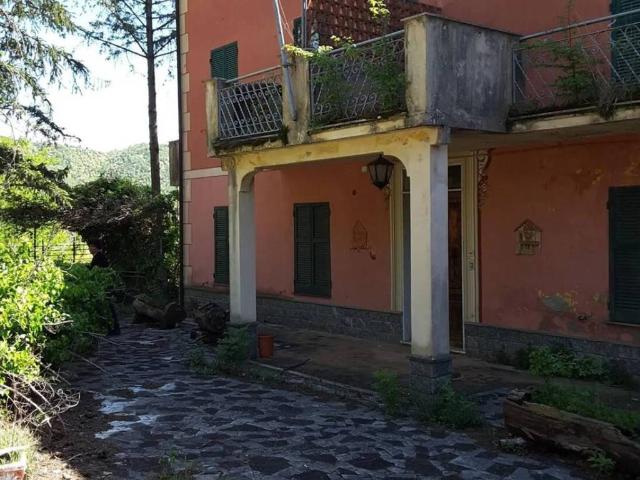 Villa in vendita a Ne GE