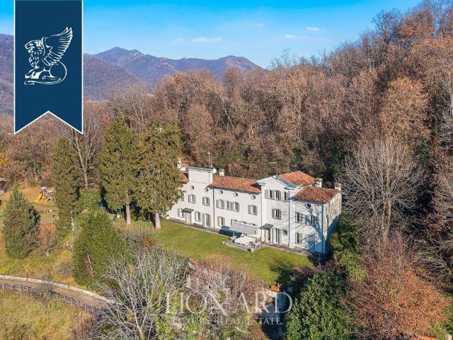 Villa in vendita a Nembro BG