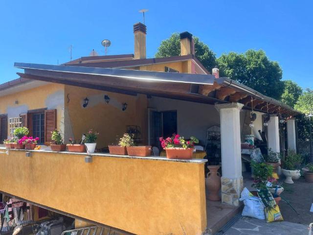 Villa in vendita a Nepi VT
