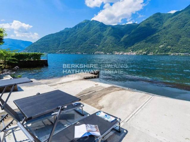 Villa in vendita a Nesso CO