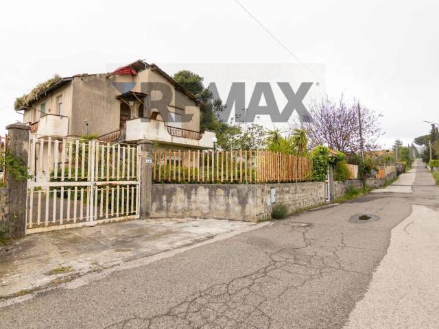 Villa in vendita a Nicolosi CT