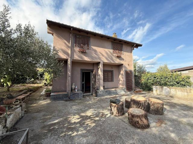 Villa in vendita a Nicolosi CT