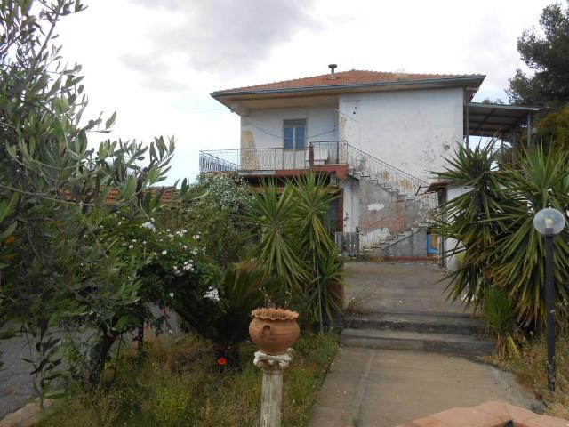 Villa in vendita a Nicolosi CT