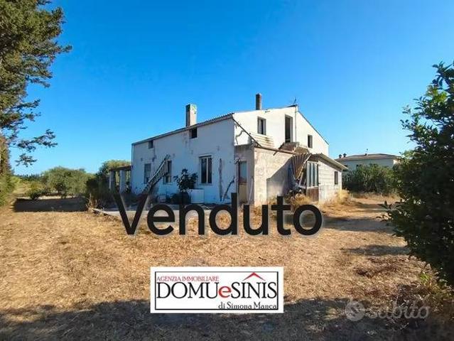 Villa in vendita a Nurachi OR