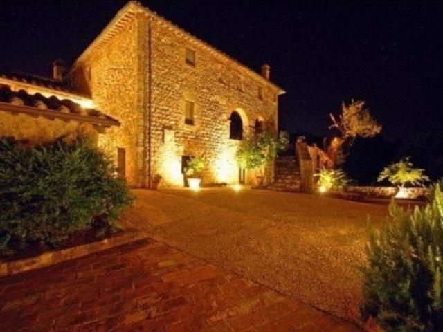 Villa in vendita a Sovicille SI