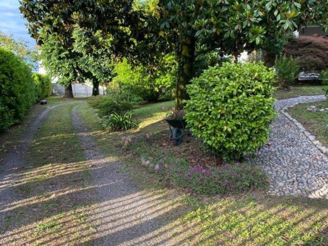 Villa in vendita a Sozzago NO