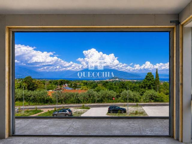 Villa in vendita a Soiano del Lago BS