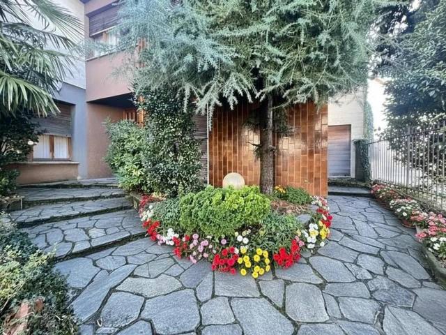 Villa in vendita a Solbiate Olona