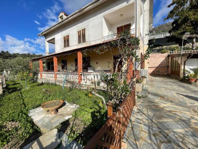 Villa in vendita a Soldano IM