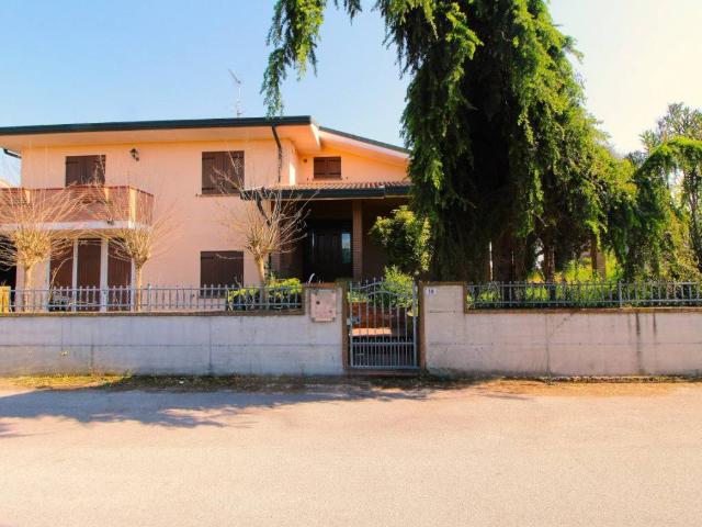 Villa in vendita a Solesino PD