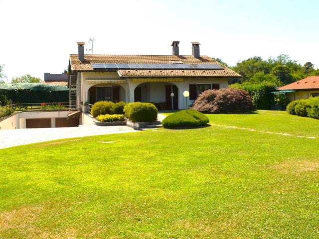 Villa in vendita a Somma Lombardo VA