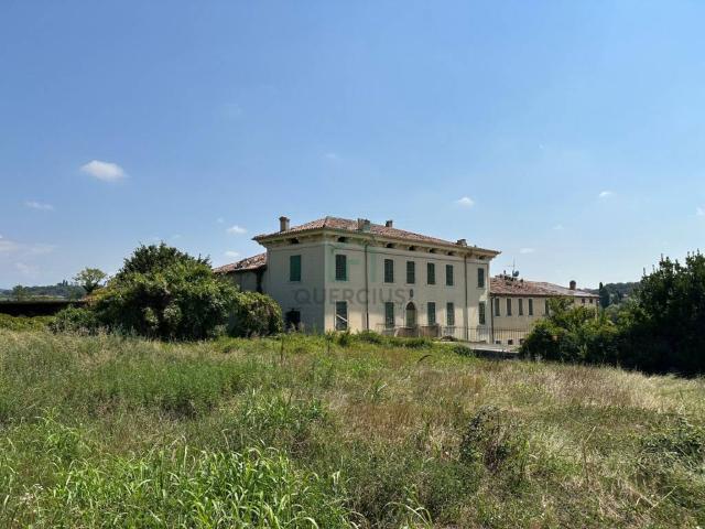 Villa in vendita a Sona VR