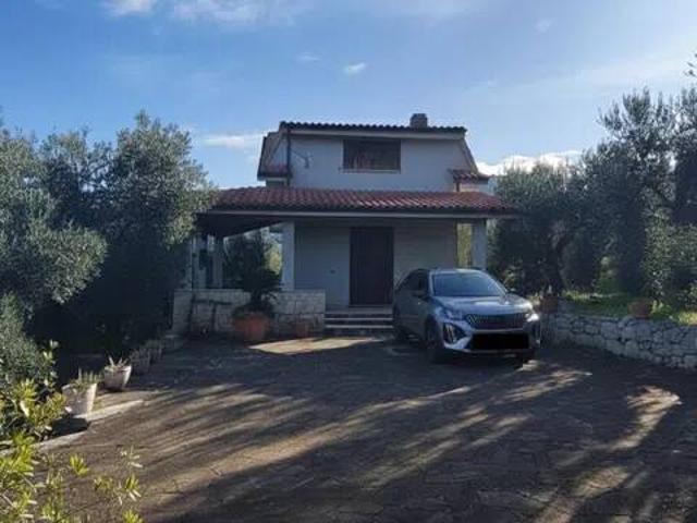 Villa in vendita a Sonnino LT