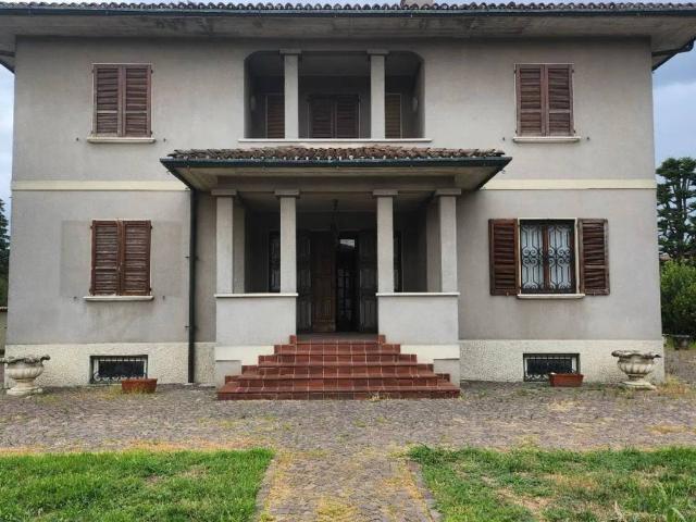 Villa in vendita a Soresina CR
