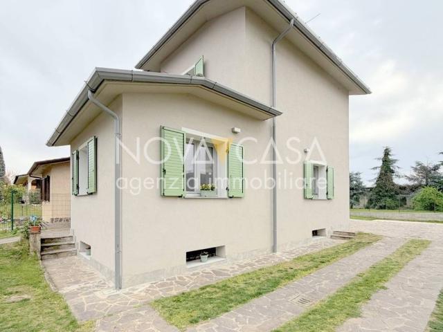 Villa in vendita a Soresina CR