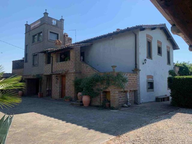 Villa in vendita a Soriano nel Cimino VT
