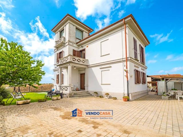 Villa in vendita a Savigliano CN