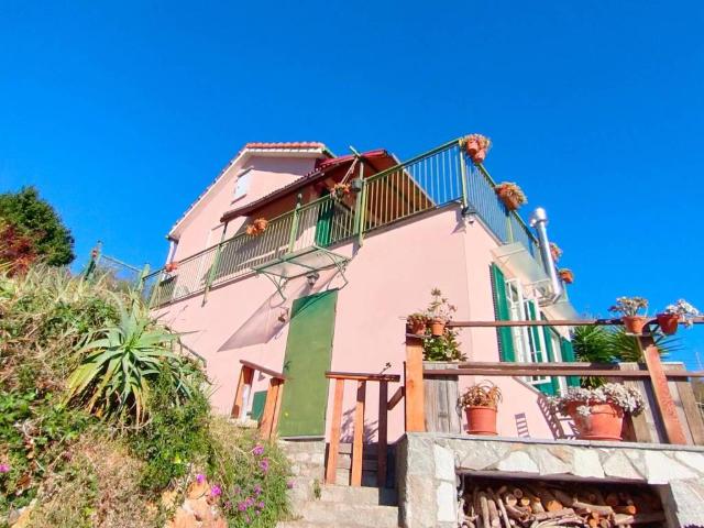 Villa in vendita a Savona SV