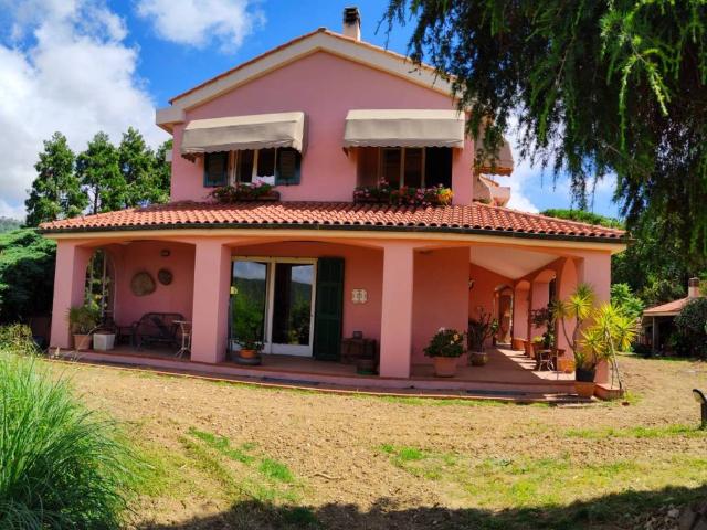 Villa in vendita a Savona SV