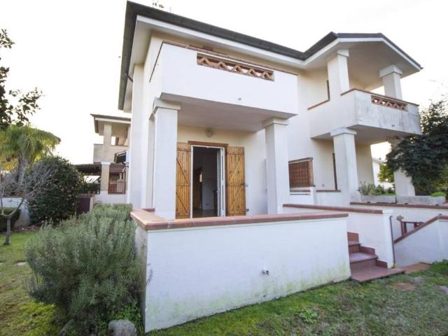 Villa in vendita a Sabaudia LT