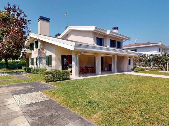Villa in vendita a Saccolongo