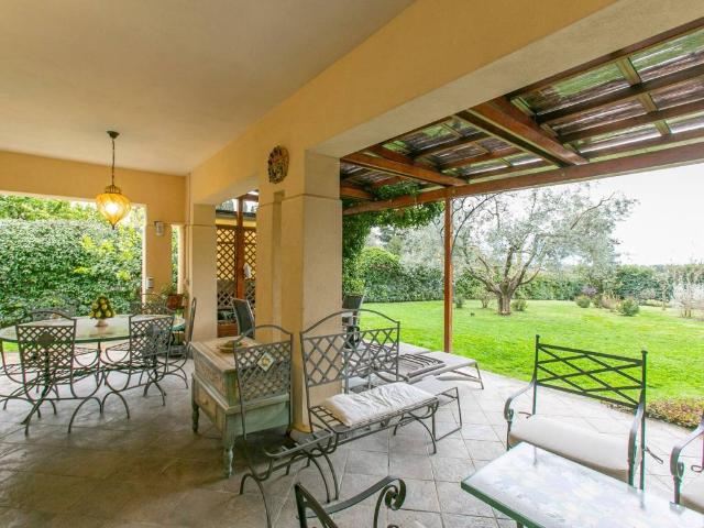 Villa in vendita a Sacrofano RM