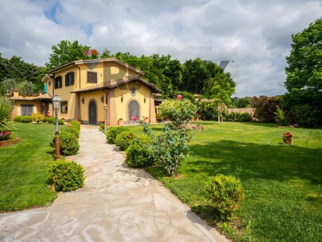 Villa in vendita a Sacrofano RM
