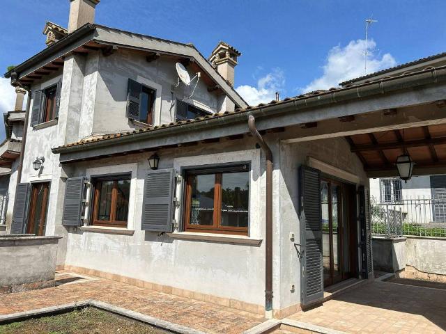 Villa in vendita a Sacrofano RM