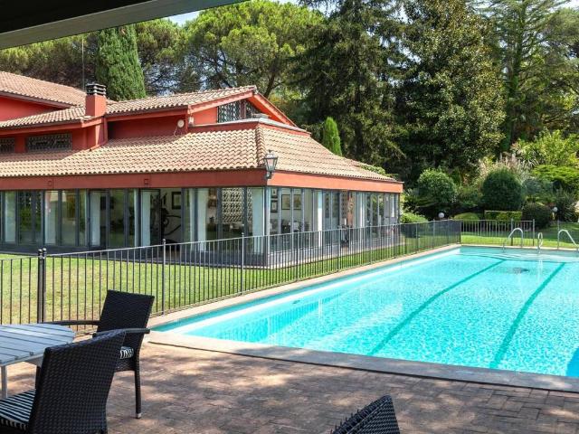 Villa in vendita a Sacrofano RM