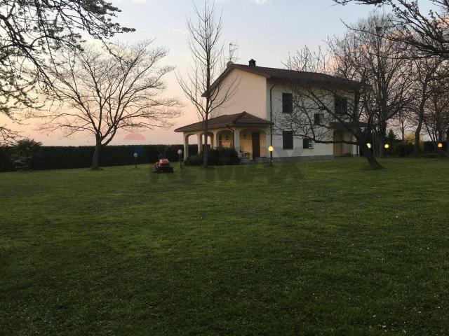 Villa in vendita a Sale