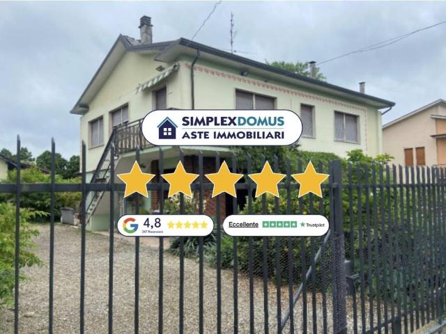 Villa in vendita a Sale AL