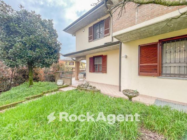 Villa in vendita a Salerano sul Lambro LO