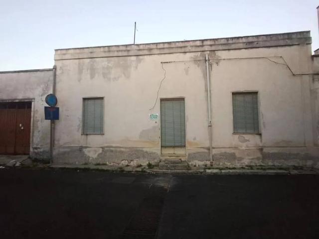 Villa in vendita a Salice Salentino LE
