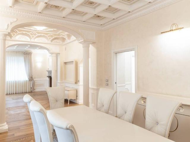 Villa in vendita a Salò BS
