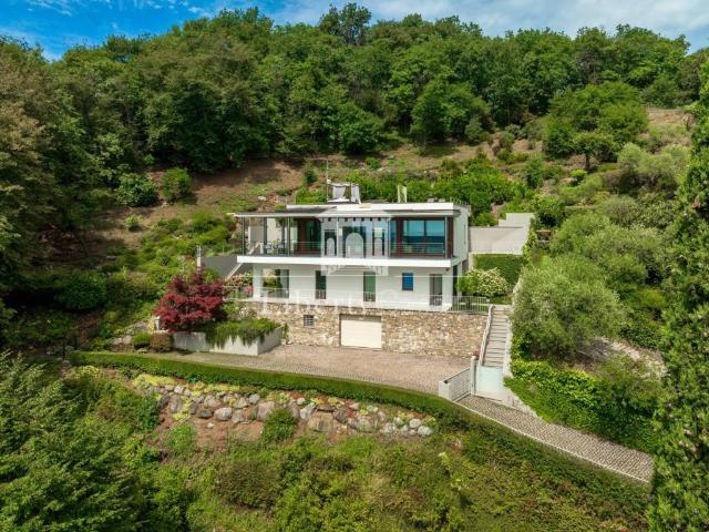 Villa in vendita a Salò BS