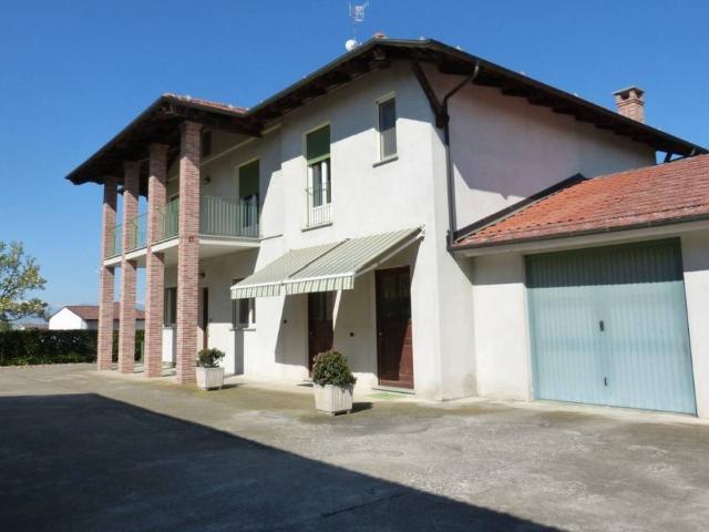 Villa in vendita a Salmour CN