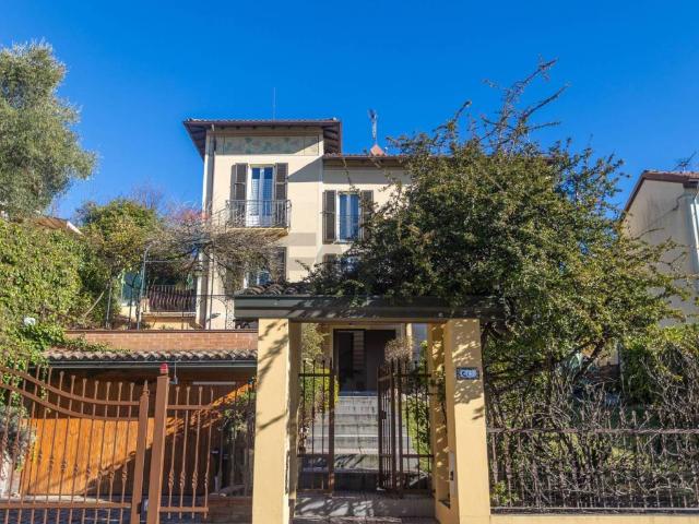 Villa in vendita a Salsomaggiore Terme PR