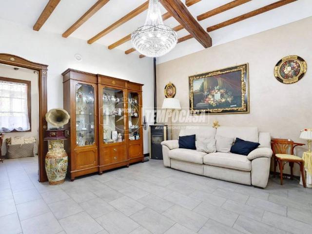 Villa in vendita a Salsomaggiore Terme PR