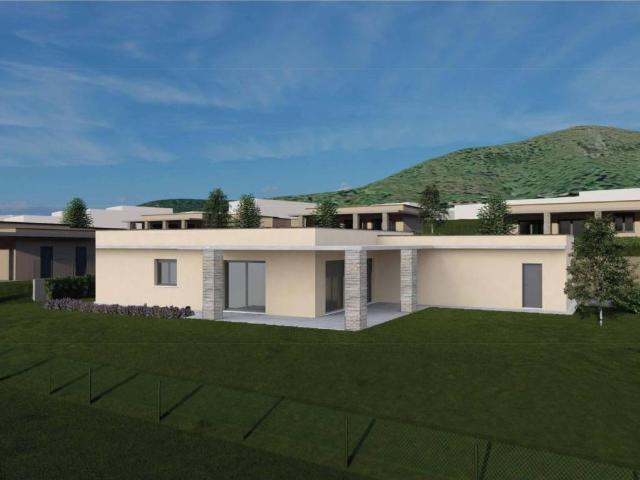 Villa in vendita a Saltrio VA