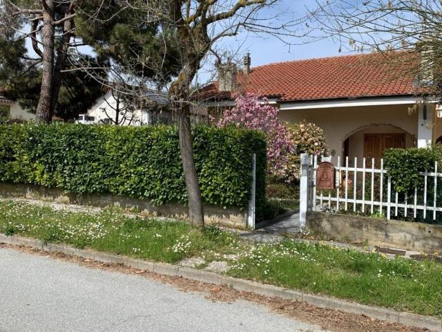 Villa in vendita a Saluzzo CN