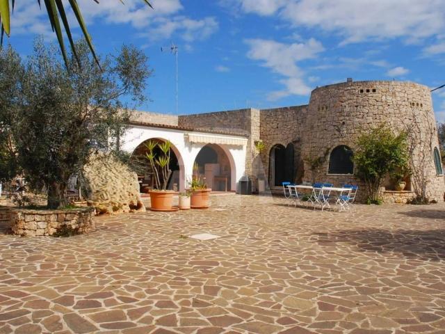 Villa in vendita a Salve LE