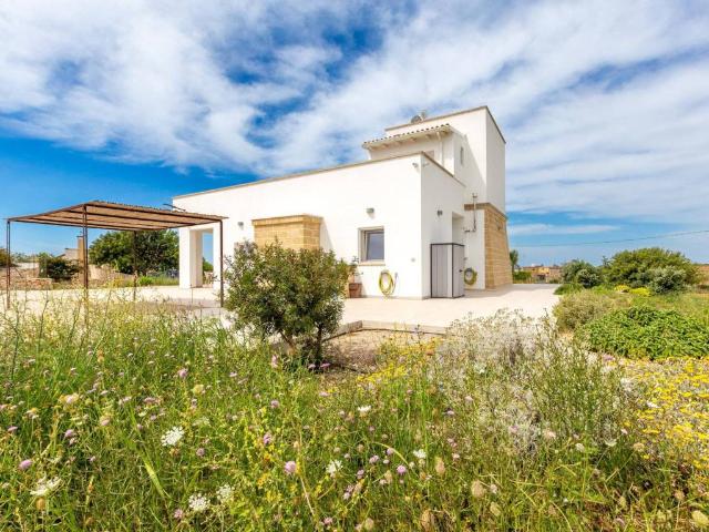 Villa in vendita a Salve LE