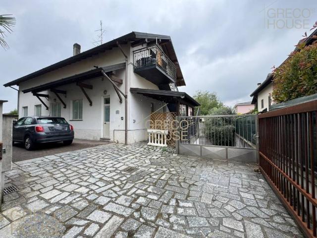 Villa in vendita a Samarate VA