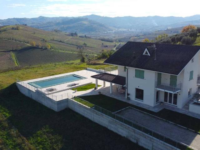 Villa in vendita a San Marzano Oliveto AT