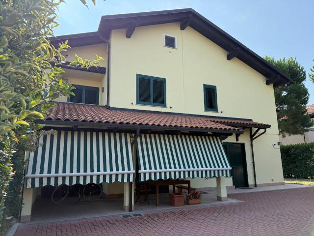 Villa in vendita a San Maurizio Canavese, Villadoria