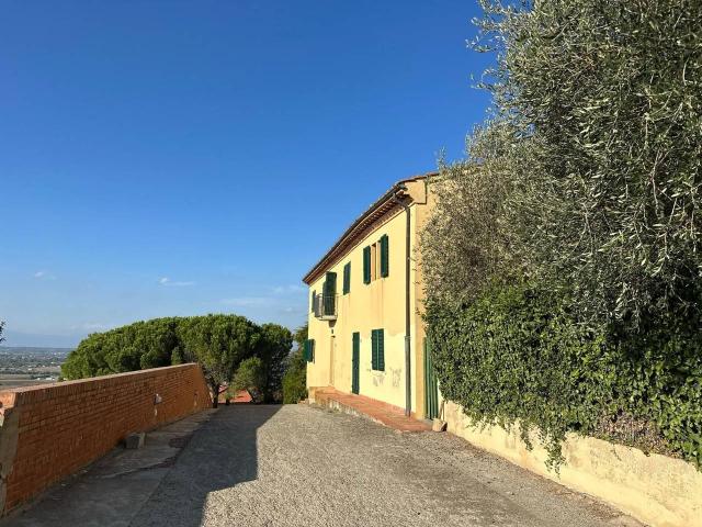 Villa in vendita a San Miniato