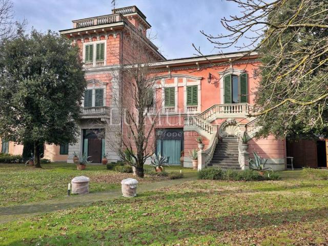 Villa in vendita a Santa Croce sull'Arno PI