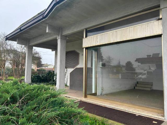 Villa in vendita a San Bassano CR