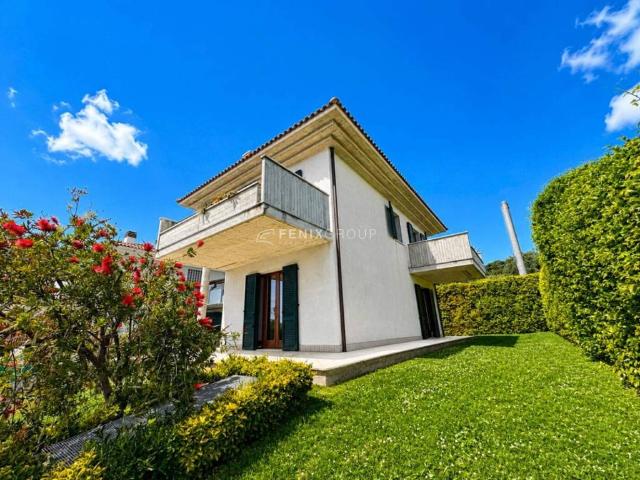 Villa in vendita a San Benedetto del Tronto AP