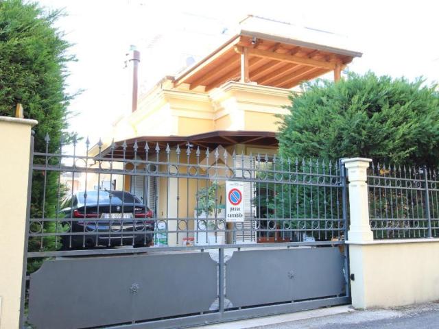 Villa in vendita a San Benedetto Del Tronto